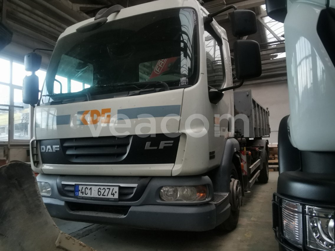Online aukce: DAF  LF 45.180 + HR