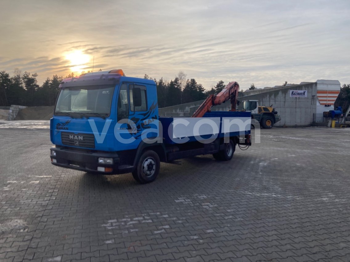Online auction: MAN  LE180C