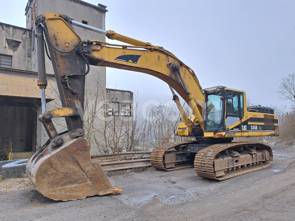 Online aukce: CATERPILLAR  345B