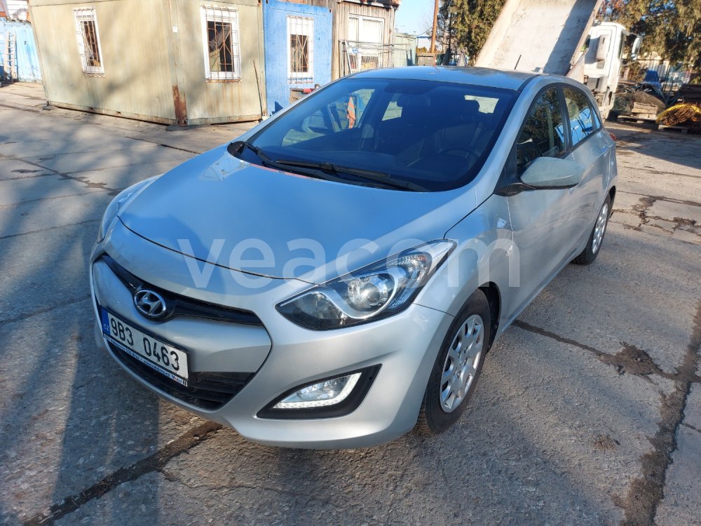 Aukcja internetowa: HYUNDAI  I 30