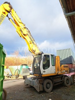 Online aukce: LIEBHERR  A 904 C