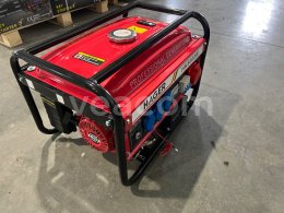 Online auction:   3 KS HAGER HK8000W