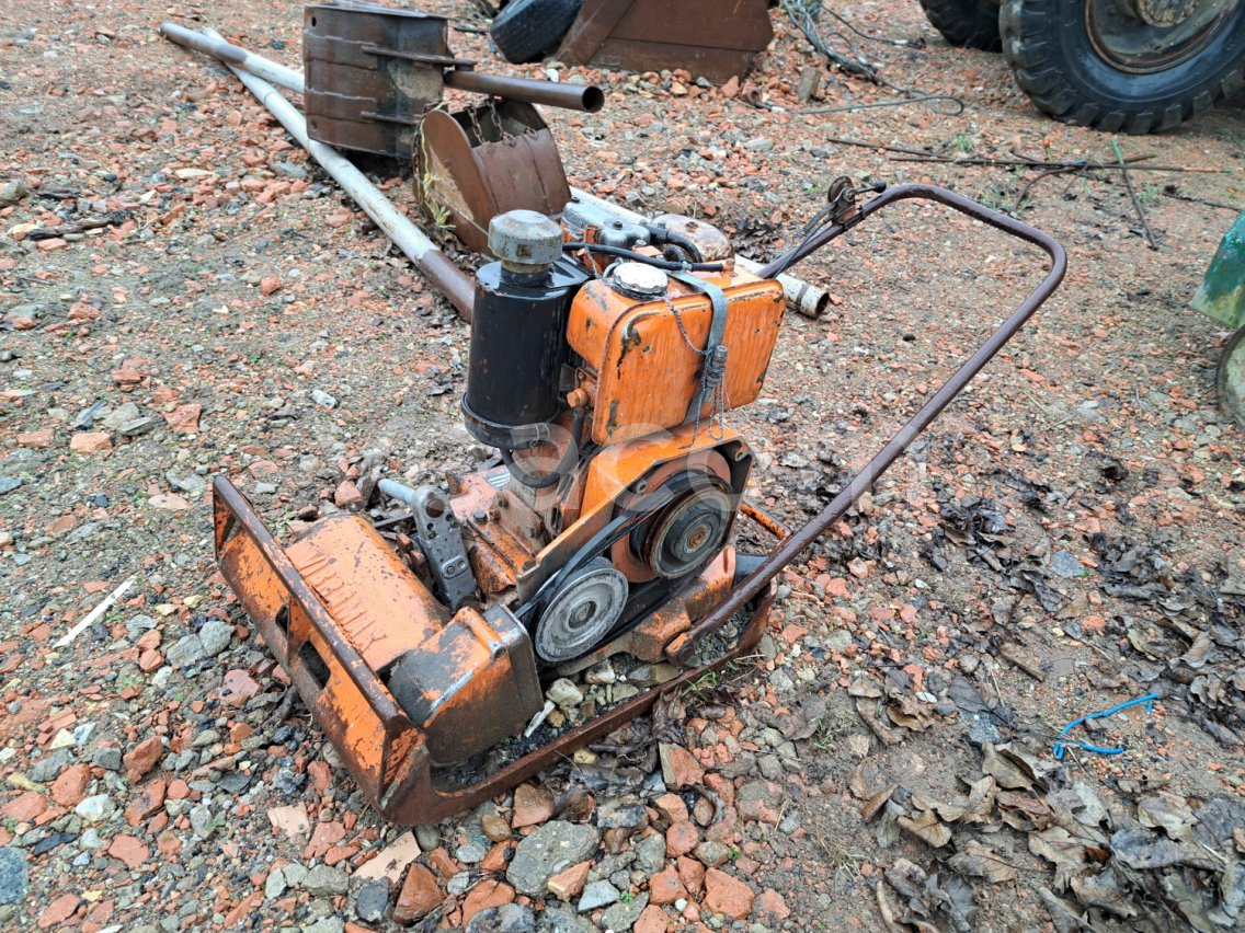 Online aukce:   VIBROMAX AVS 1900