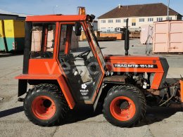 Online árverés:   TRAC MT8 151.32 4X4