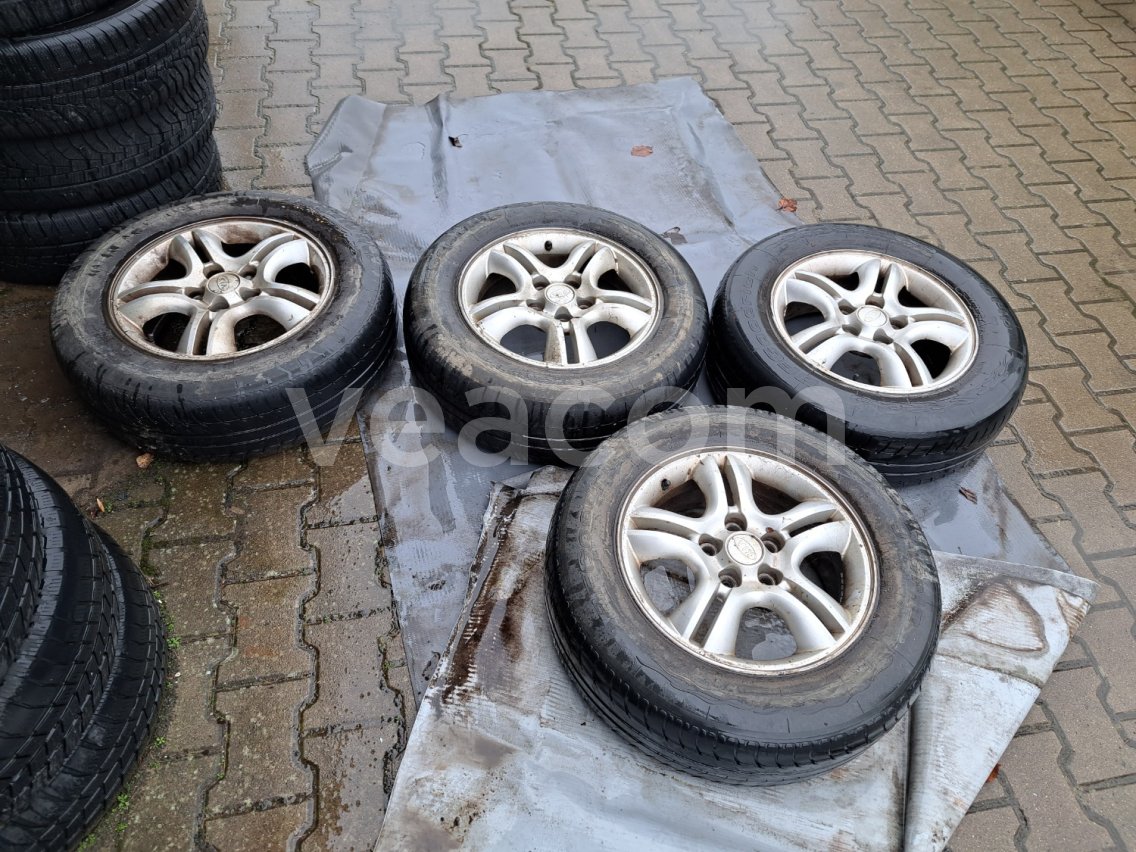 Online aukce:   4 KS AL DISKY KIA 16"  BF GOODRICH