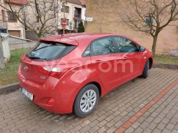 Aukcja internetowa: HYUNDAI  i 30