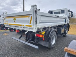 Aukcja internetowa: IVECO  TRAKKER 360 4X4