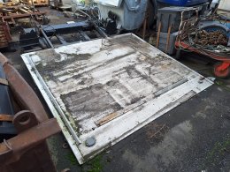 Online aukce:   MBB HYDRAULICKÉ ČELO