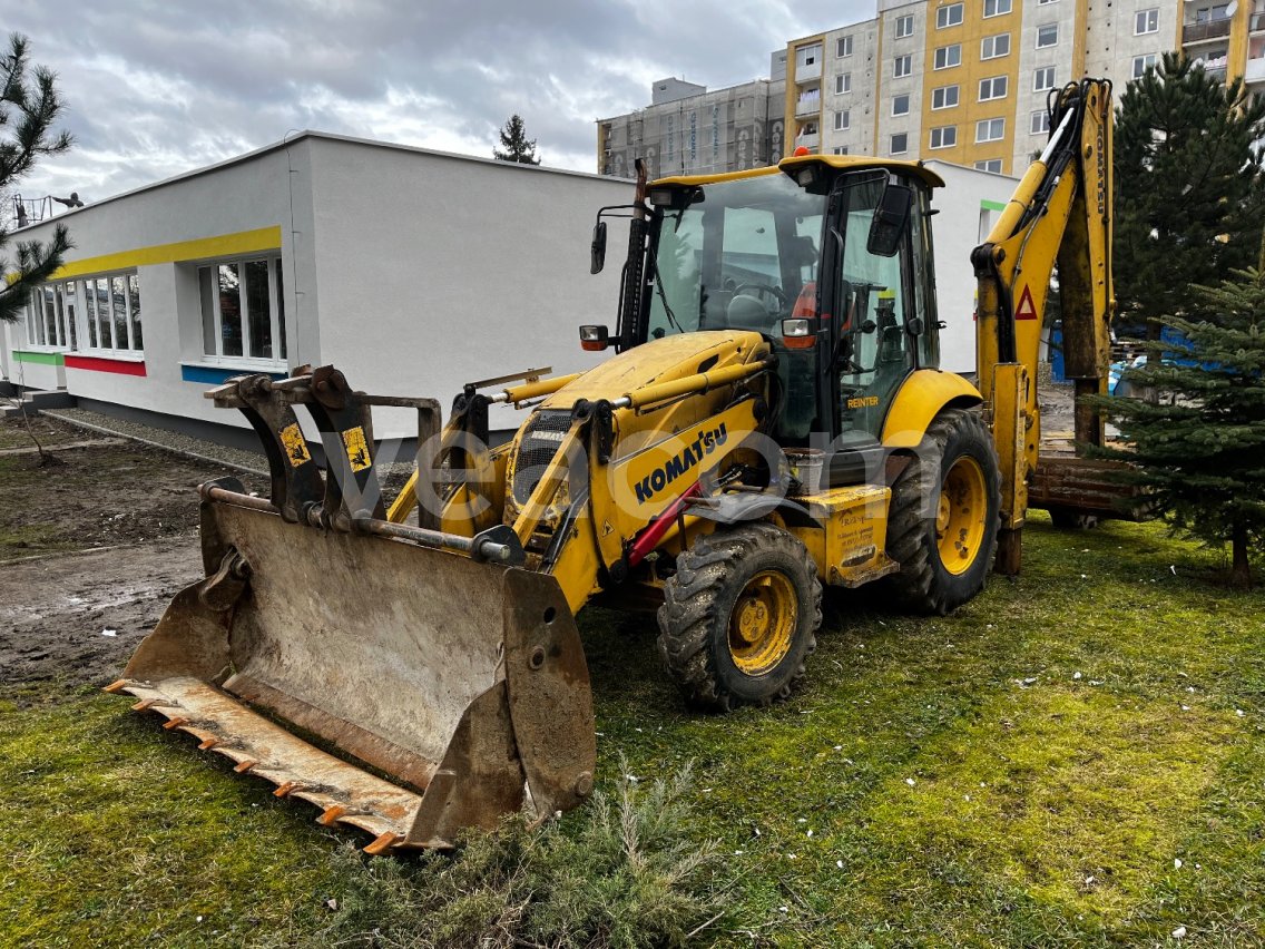 Online auction: KOMATSU  WB97R-5 4X4