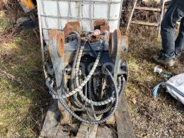 Online aukce:   HKS TR250 - OTOČNÁ HLAVICA