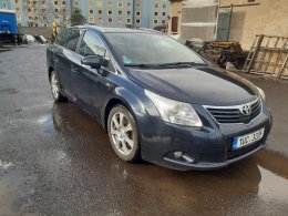 Online auction: TOYOTA  AVENSIS
