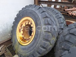 Online aukce:   KOLO (4 KS) NA VOLVO L90 C