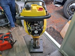 Online aukce:   BOMAG BT 65