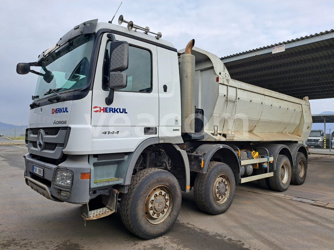 Online aukce: MERCEDES-BENZ  ACTROS 4144 AK 8X8/4