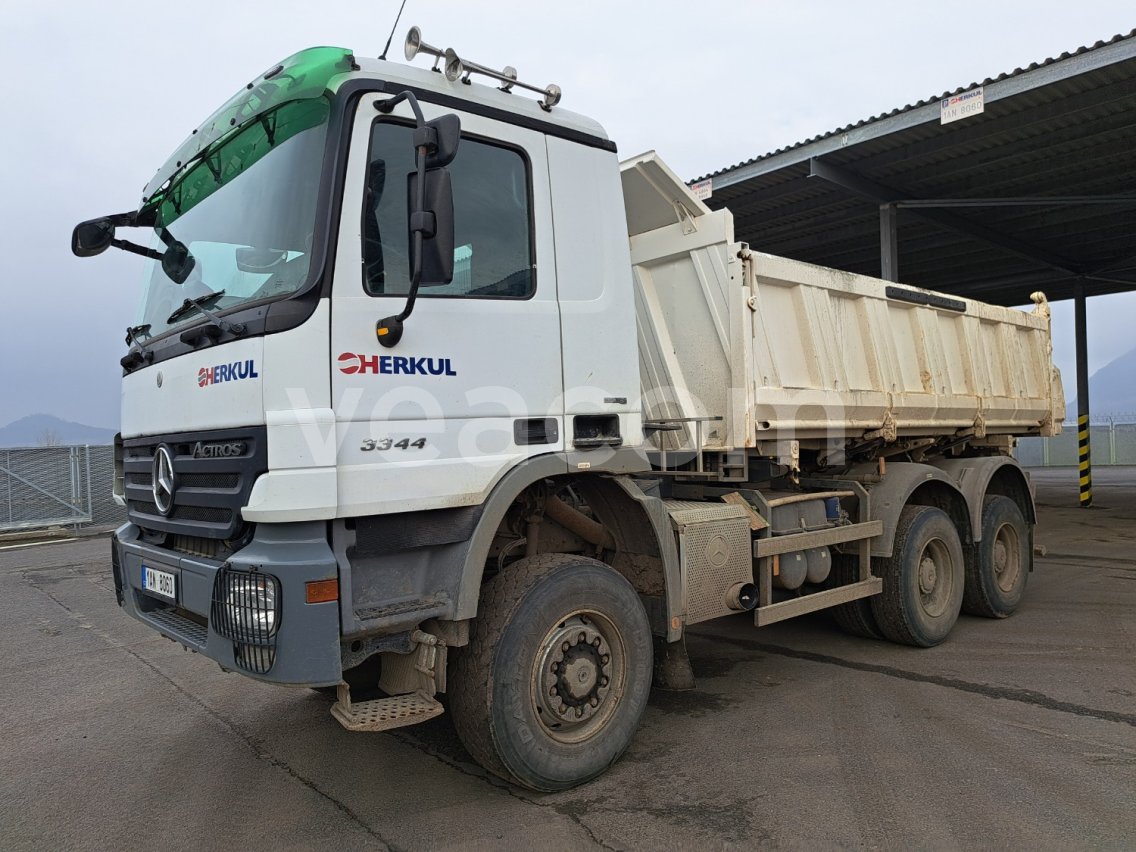 Online auction: MERCEDES-BENZ  ACTROS 3344 6X6 AK