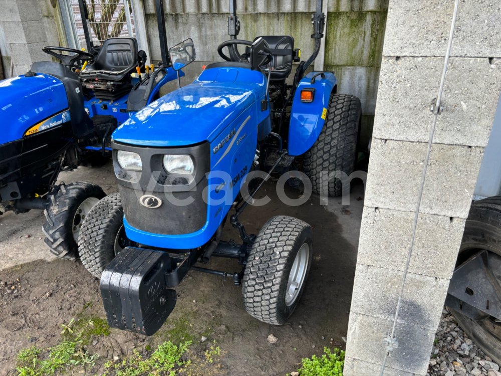 Online auction:  CAPTAIN 273WD 4X4