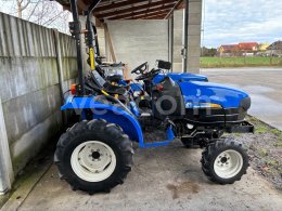 Online auction: NEW HOLLAND  TC24D