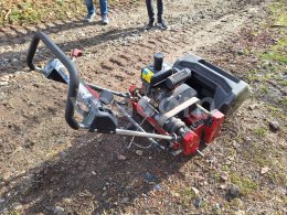 Online aukce:   TORO GREENSMASTER - VŘETENOVÁ SEKAČKA