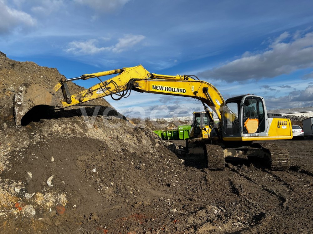 Aukcja internetowa: NEW HOLLAND  E195