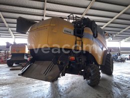 Online aukce: NEW HOLLAND  XC8040