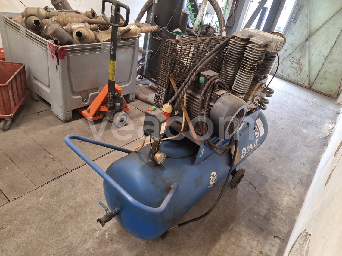 Online auction:   ORLÍK PKS 51/300