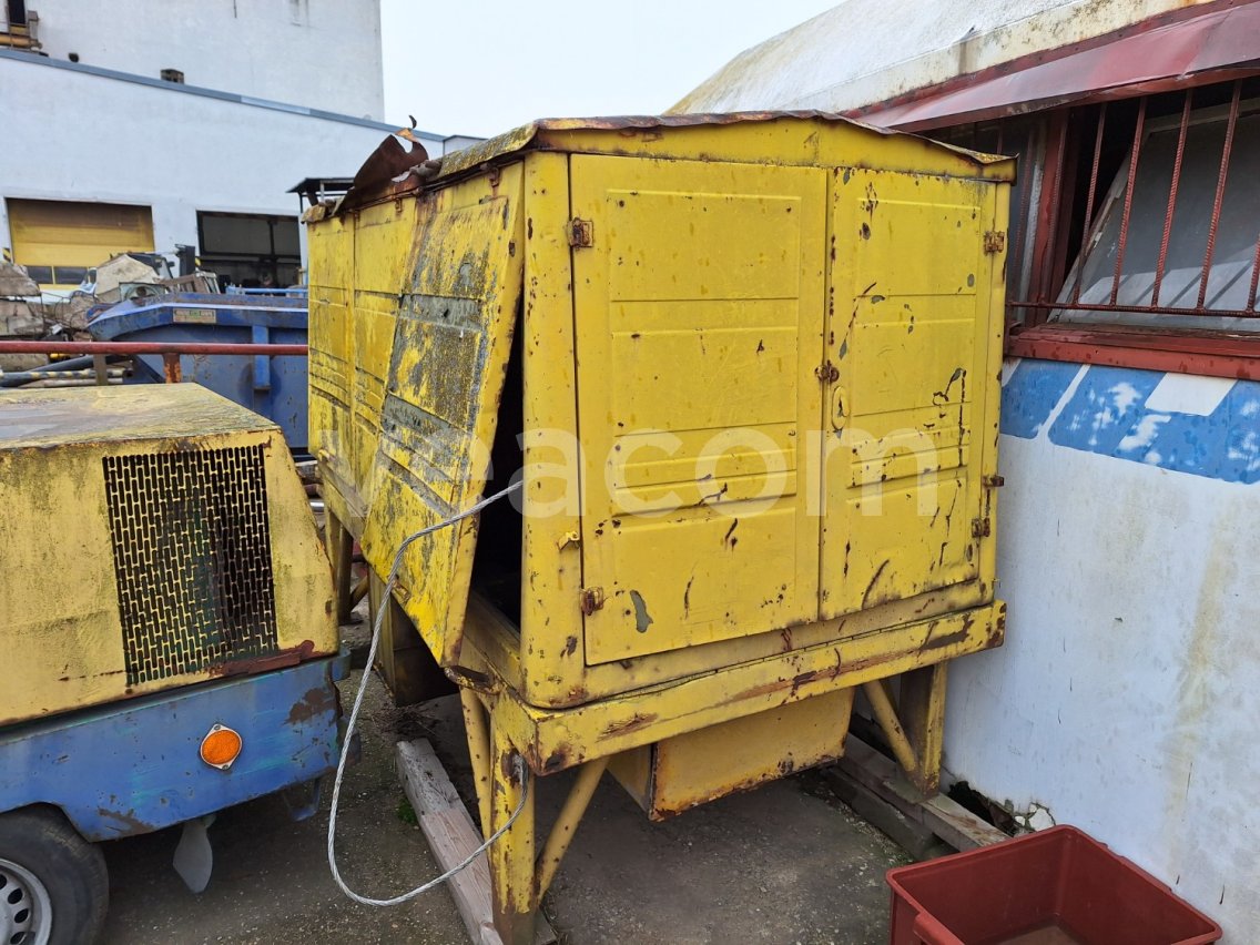 Online auction:   BEZ 30-3-400
