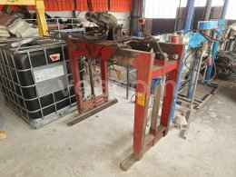 Online aukce:   HIAB KINSHOFER KM 332