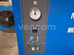 Online aukce:   MARK MDX7700