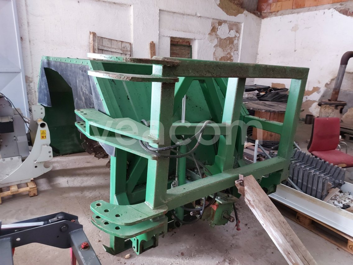 Online auction:   ENERGREEN EKL 2500, překopávač kompostu