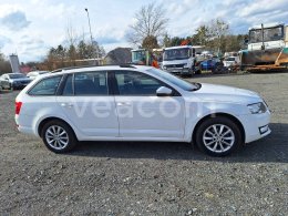 Online aukce: ŠKODA  OCTAVIA