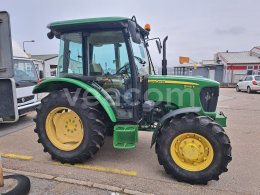 Online aukce:   JOHN DEEREE 5055E 4X4