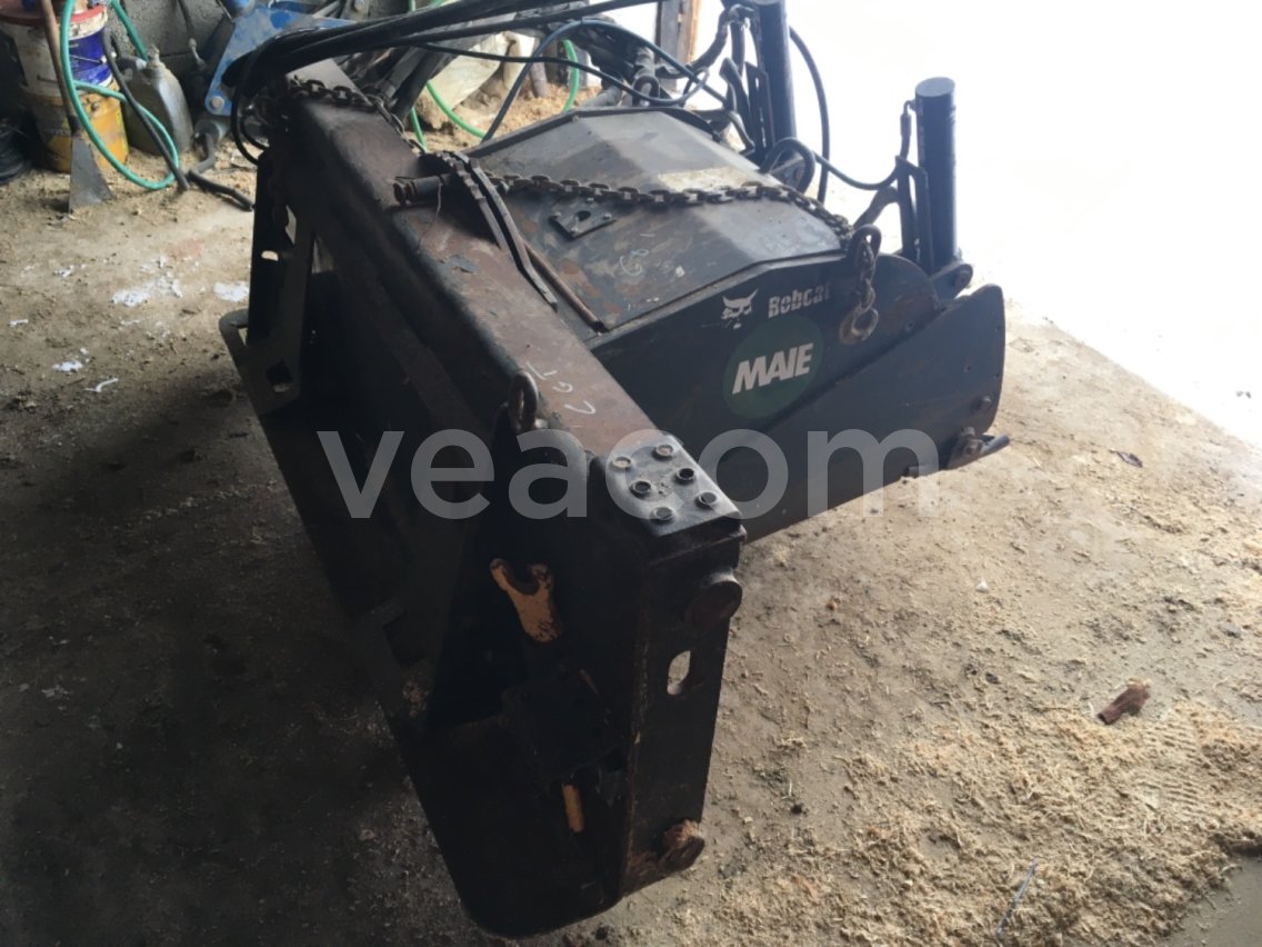 Online árverés: BOBCAT  24 HYD PLANER