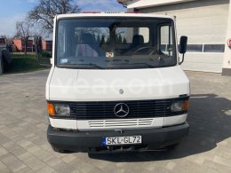 Online árverés: MB  ATEGO 611D