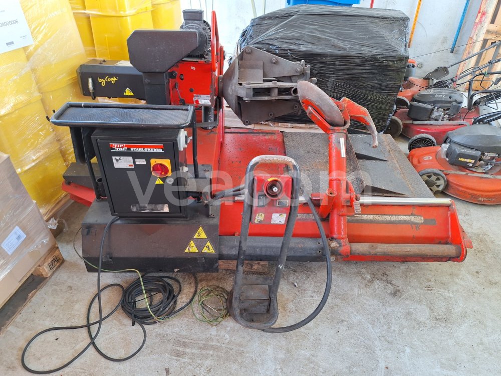 Aukcja internetowa:  CORGHI TT 952