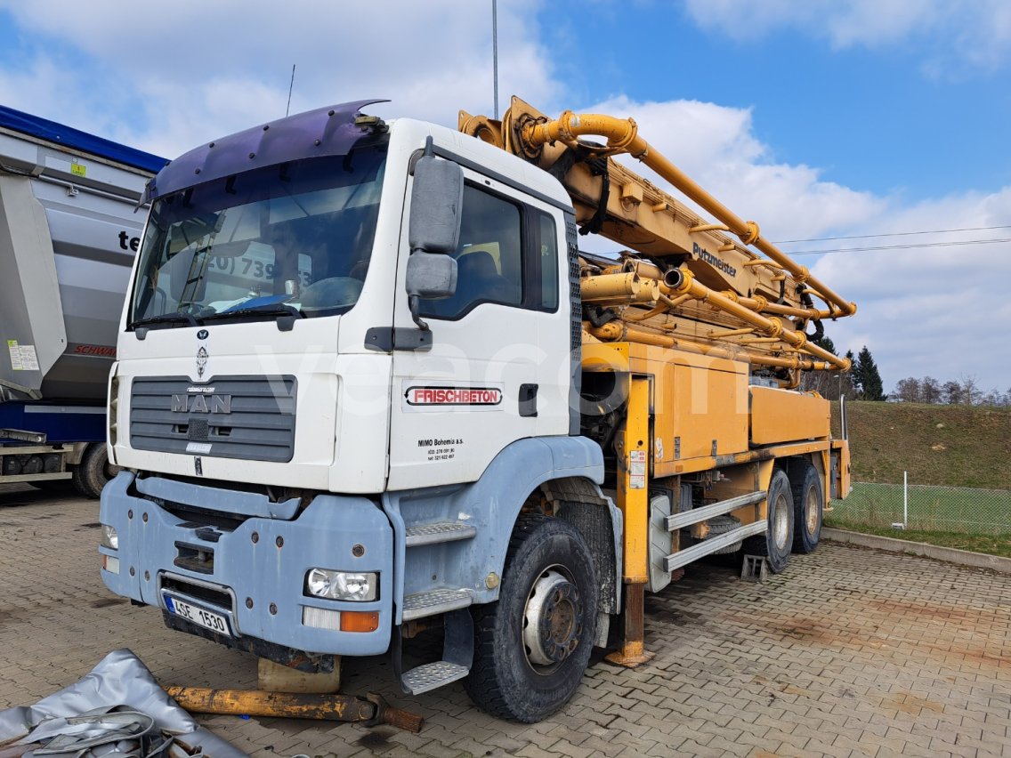 Online auction: MAN  TGA 33.390 6X4 BB + PUTZMAISTER BSF 36.16