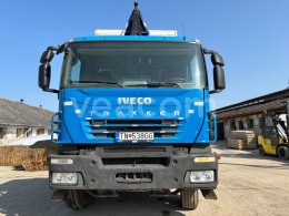 Online aukce: IVECO  TRAKKER 6X2