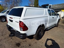 Online aukce: TOYOTA  HILUX 4X4