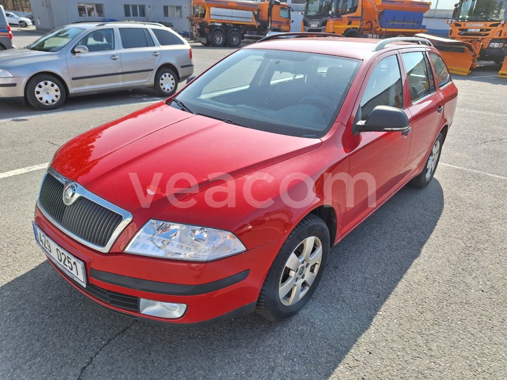 Aukcja internetowa: ŠKODA  OCTAVIA
