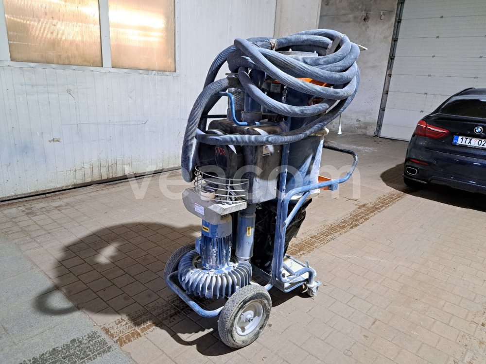 Aukcja internetowa:  DUSTCONTROL STORM 500