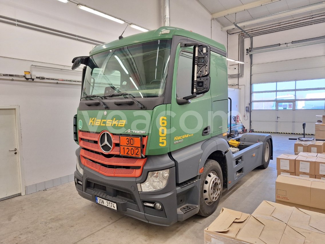Інтернет-аукціон: MB  ACTROS 1840 LS