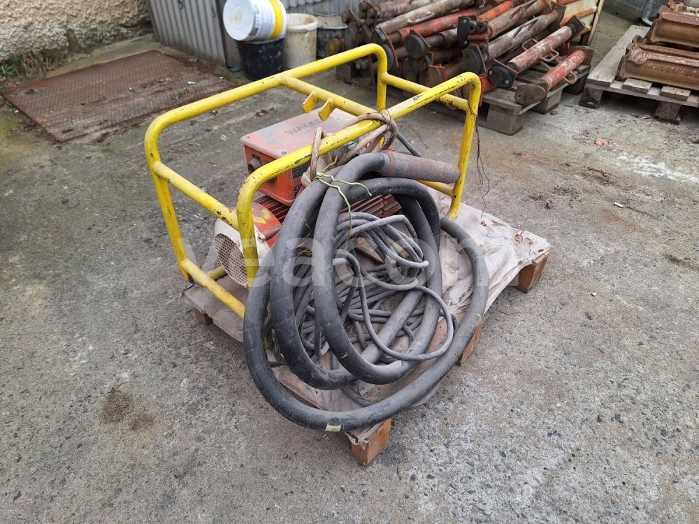 Online aukce:  WACKER WERKE FU 4/200 SW