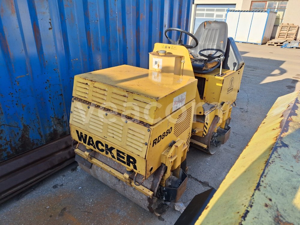 Online aukce:  WACKER RD 880 V