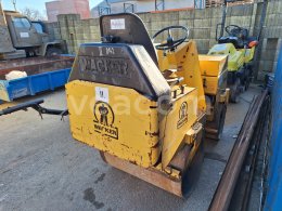 Online auction:   WACKER RD 880 V