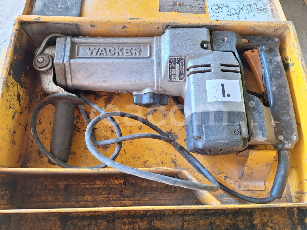 Online auction:  WACKER WERKE EHB 10/220