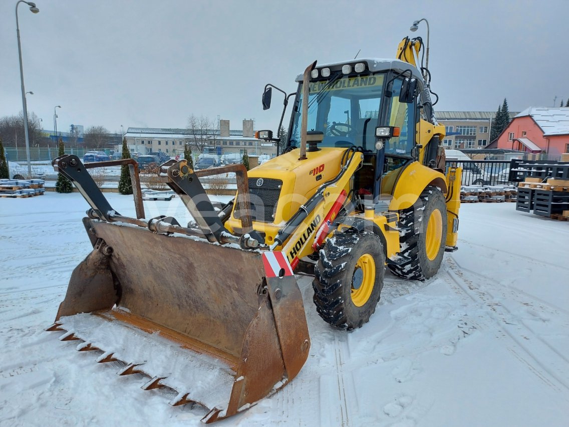 Online árverés: NEW HOLLAND  B 110