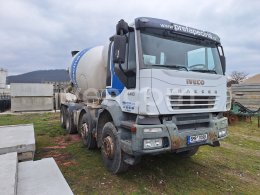 Aukcja internetowa: IVECO  TRAKKER 440 8X4