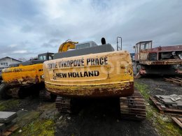 Online árverés: NEW HOLLAND  E 215