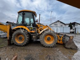 Online árverés: JCB  4 CX