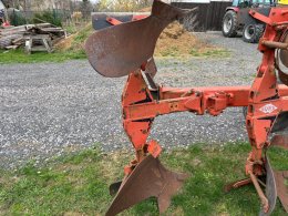 Online auction:   KUHN MANAGER 9313