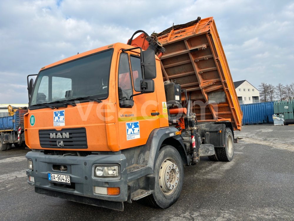 Online aukce: MAN  LE18.220